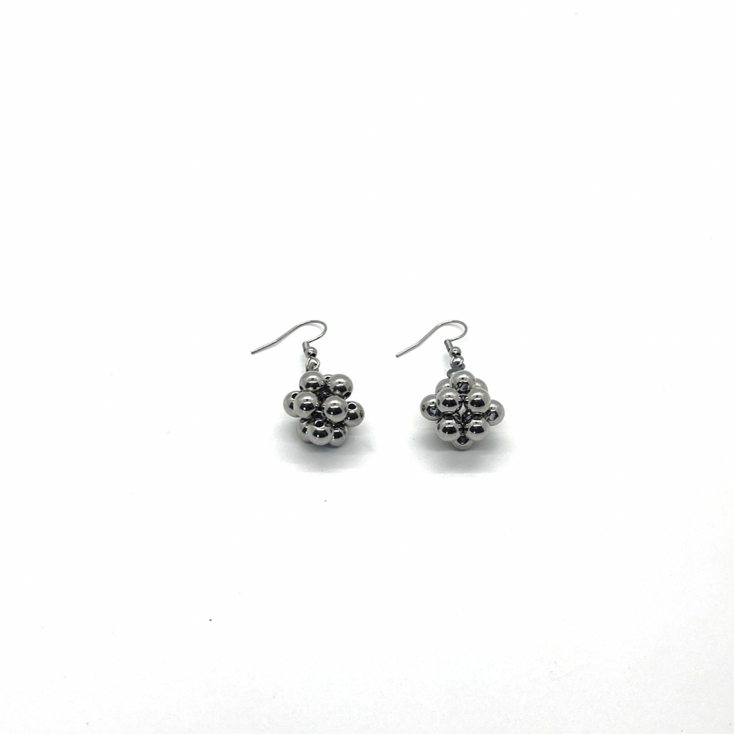 Atom earrings